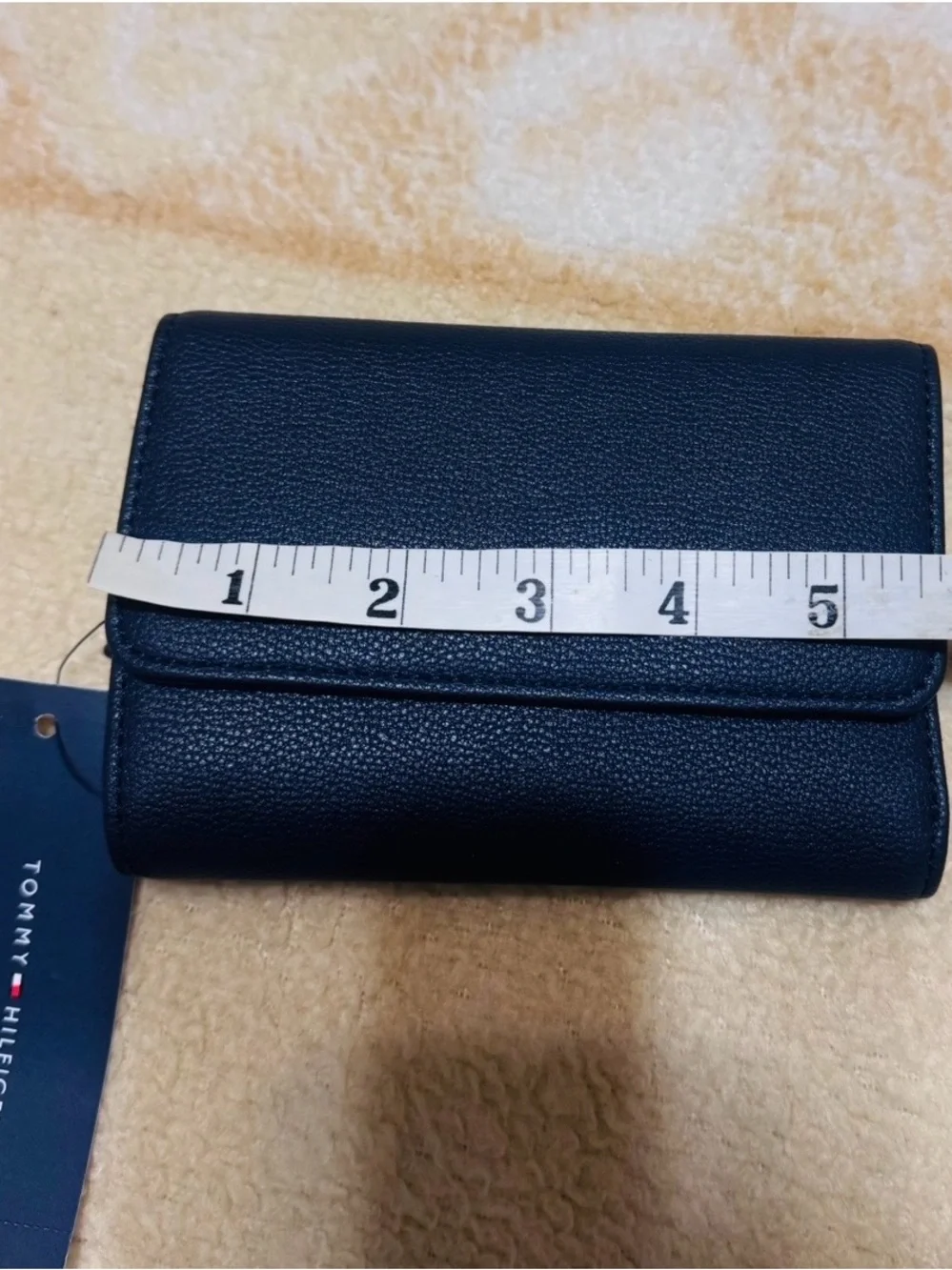 Tommy Hilfiger Navy Pebbled trifold women’s Wallet. New